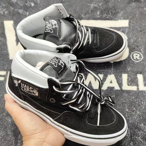 【35 36码清仓】VANS秋冬加厚HALF CAB中帮滑板鞋板鞋VN000UC83MT
