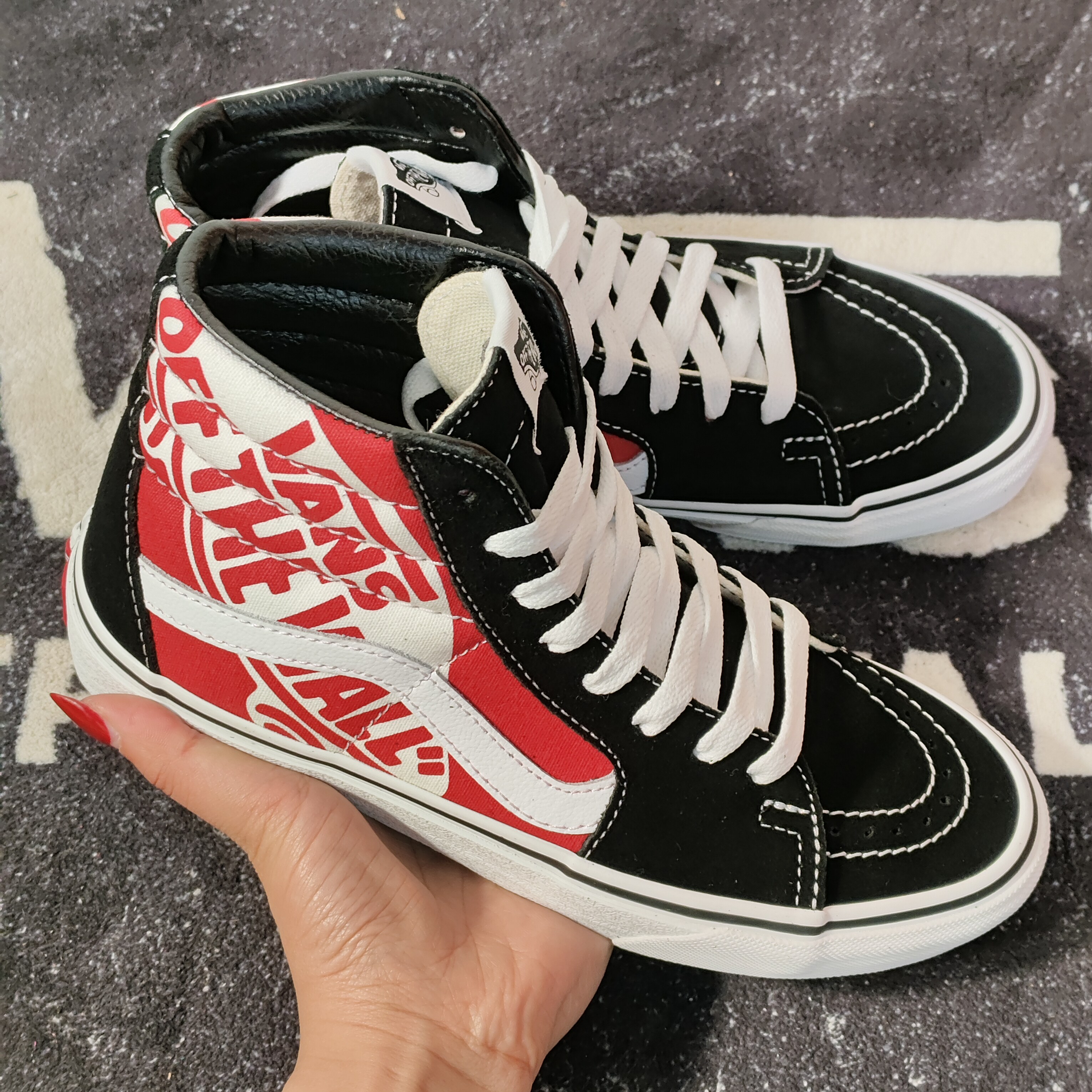 Vans范斯SK8-Hi经典黑白红印花高帮板鞋男女休闲鞋VN0A4BV6V3T1