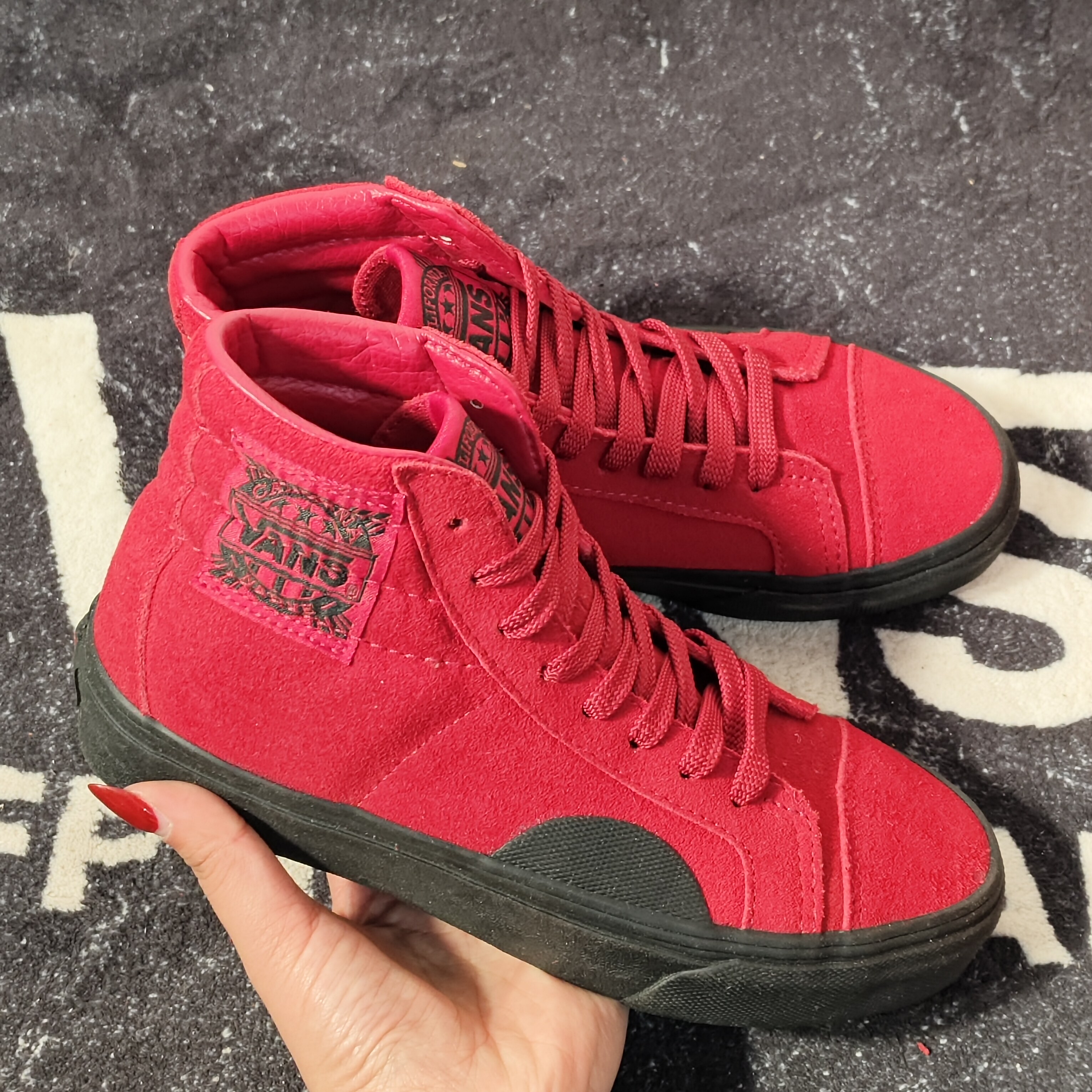 Vans Sk8-Hi VN0A3JFLQVU红黑撞色高帮男女休闲滑板鞋