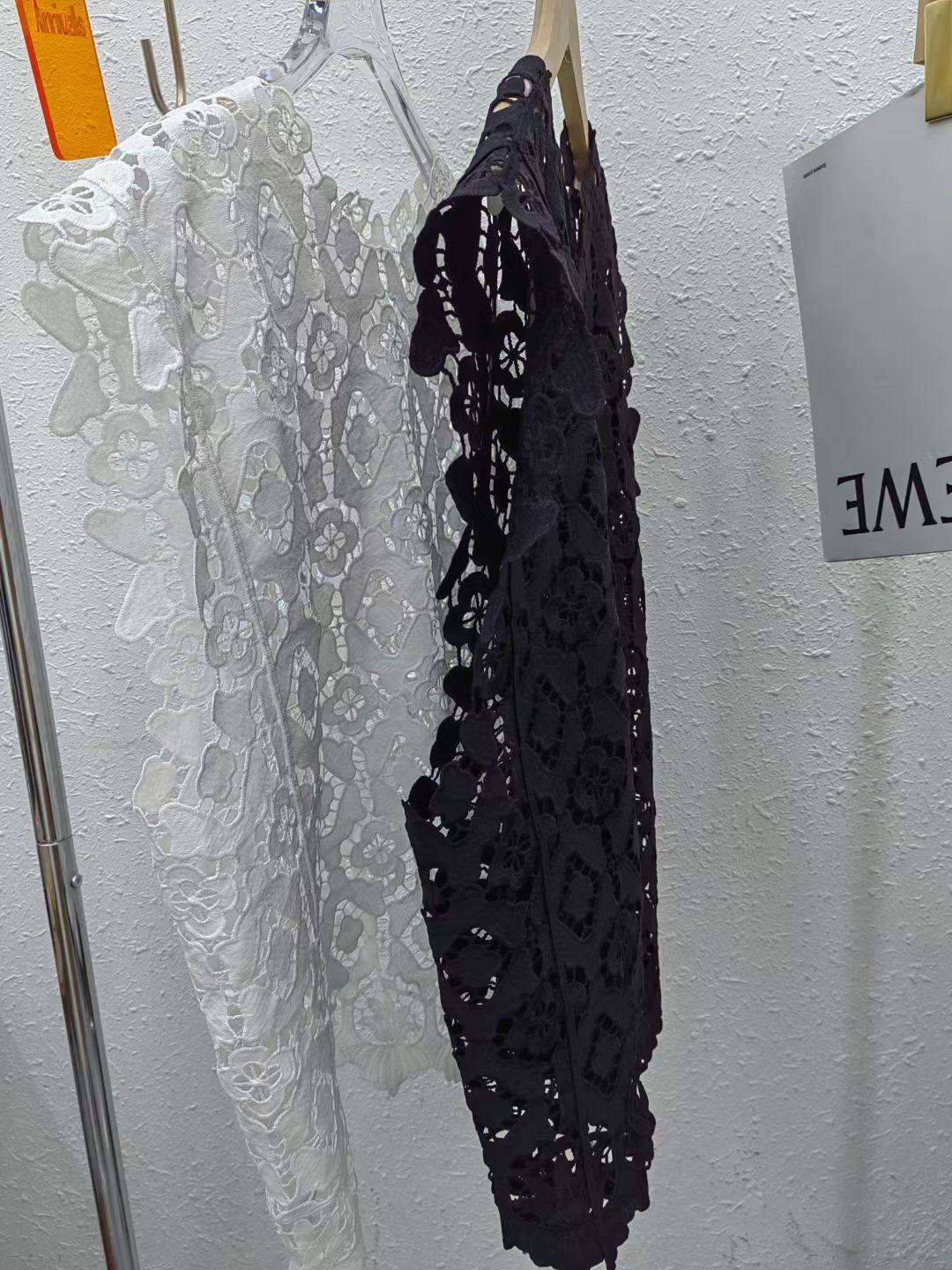 法式优雅镂空水溶蕾丝马甲上衣女装外套性感显瘦遮肉时尚宽松