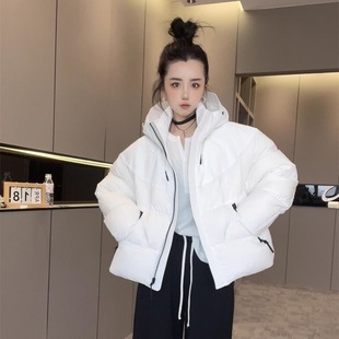 【现货】短款羽绒服软壳冲锋衣女2025新款外套连帽拉链面包服上衣