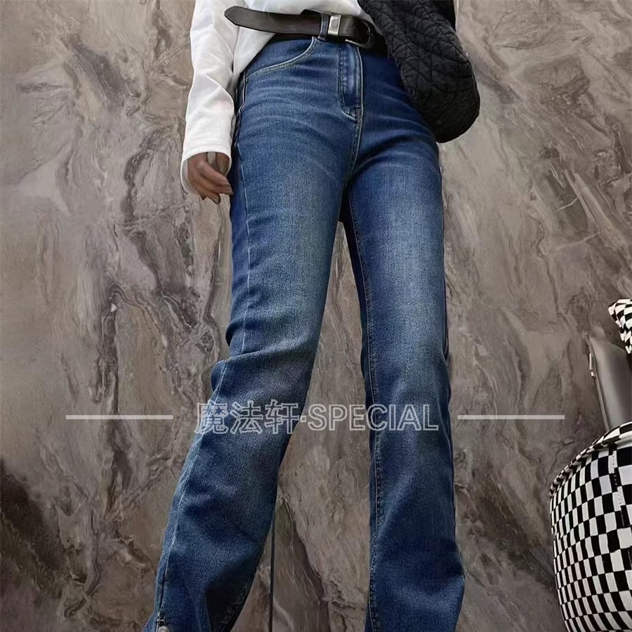 侧边排扣牛仔裤马蹄裤女