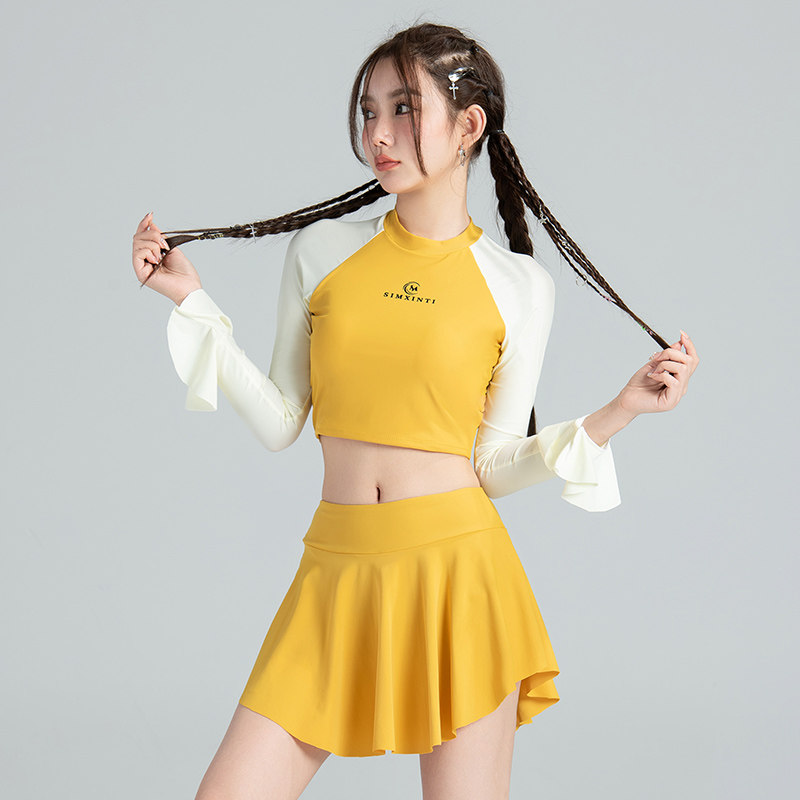 2024学生防晒泳衣女长袖高腰分体露肚平角裙式保守显瘦韩式泳装潮
