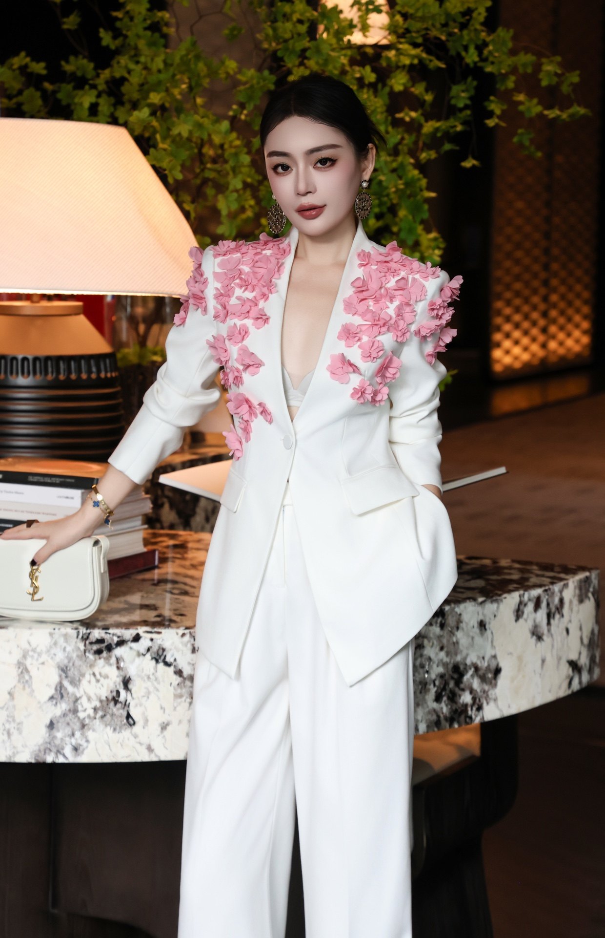 现货26年新款套装高品质轻奢系列西装外套配长裤修身显瘦两件套