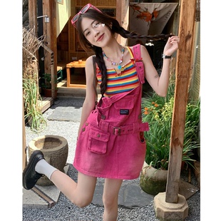 多巴胺火龙果背带裙女夏小个子显瘦宽松百搭休闲工装腰带牛仔短裙
