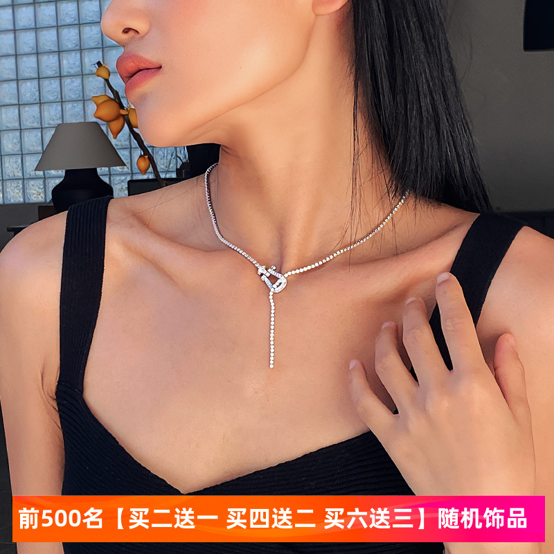 马蹄扣性感满钻项链女