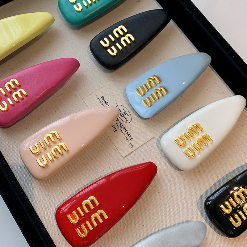 可爱皮质侧边夹发夹女