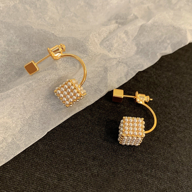 独特好看漂亮纯银珍珠耳环女轻奢高级感耳钉2026新款金色秋冬耳饰,饰品/流行首饰/时尚饰品新,耳环,淘宝优惠券,粉丝福利购,淘宝优惠卷