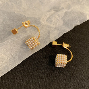 独特好看漂亮纯银珍珠耳环女轻奢高级感耳钉2026新款金色秋冬耳饰