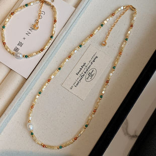 天然石头彩色淡水珍珠项链女款2026新款独特绿松石秋冬锁骨毛衣链