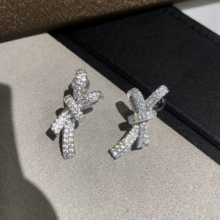 925纯银蝴蝶结镶钻银色耳环女轻奢高级感2026新款 耳钉小香风耳饰