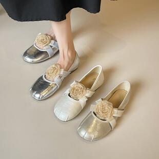 时尚百搭花朵可爱平底单鞋女法式晚风仙女风芭蕾鞋配裙子玛丽珍鞋