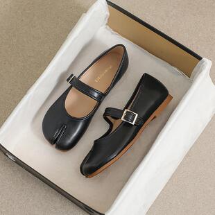 2026新款法式气质一字带玛丽珍鞋女可爱显瘦猪蹄分趾软底浅口单鞋