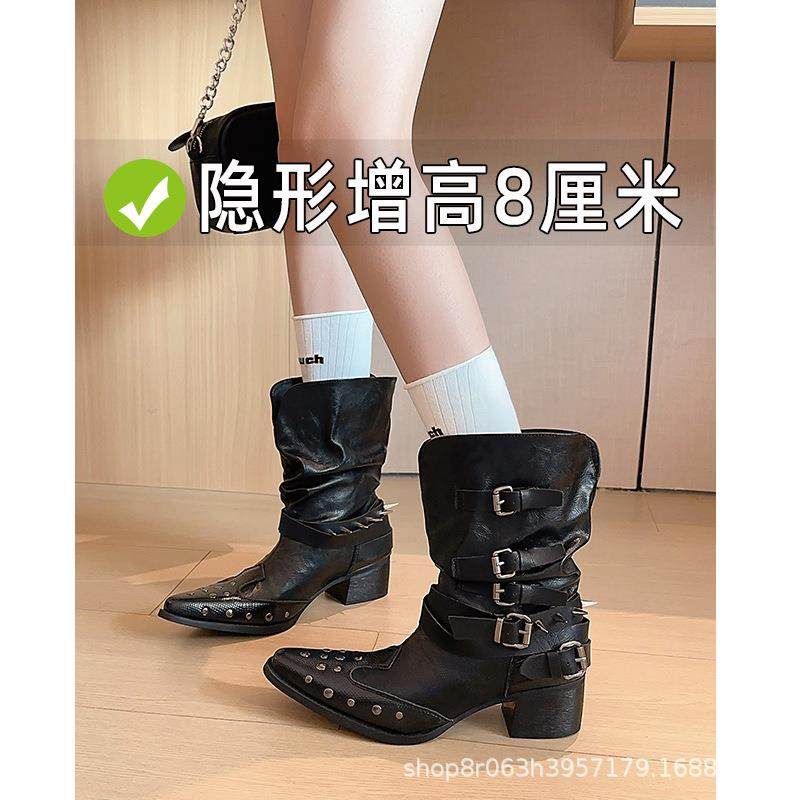 时尚铆钉马丁靴女2026年新款秋冬季尖头高跟内增高小个子英伦短靴