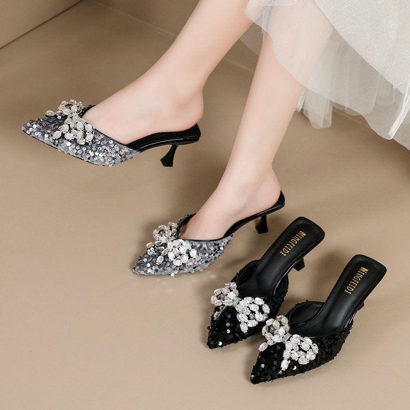 2026新款蝴蝶结法式水钻细跟包头半拖鞋女外穿夏季高跟尖头凉拖鞋