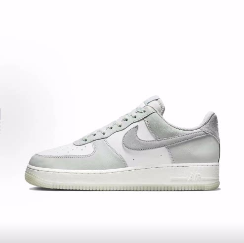 Nike Air Force 1 '07 LX 低帮 板鞋 男款