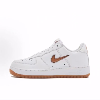 NikeAirForce1低帮板鞋男款白棕