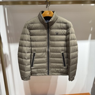 比华利保罗男装 立领白鸭绒羽绒服外套247381073专柜2690 秋冬款