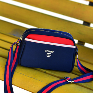 尼龙斜跨包女撞色休闲小方包24年新款小众风防水牛津布帆布单肩包