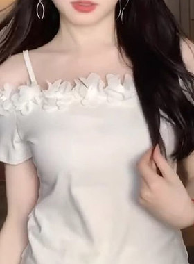 2026年夏季一字领白色吊带花边套头漏肩T恤短袖修身短韩系女上衣