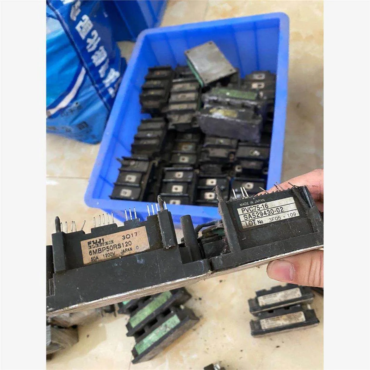 非实价议价议价议价直拍不发：变频器模块拆机现货包好用 变频器