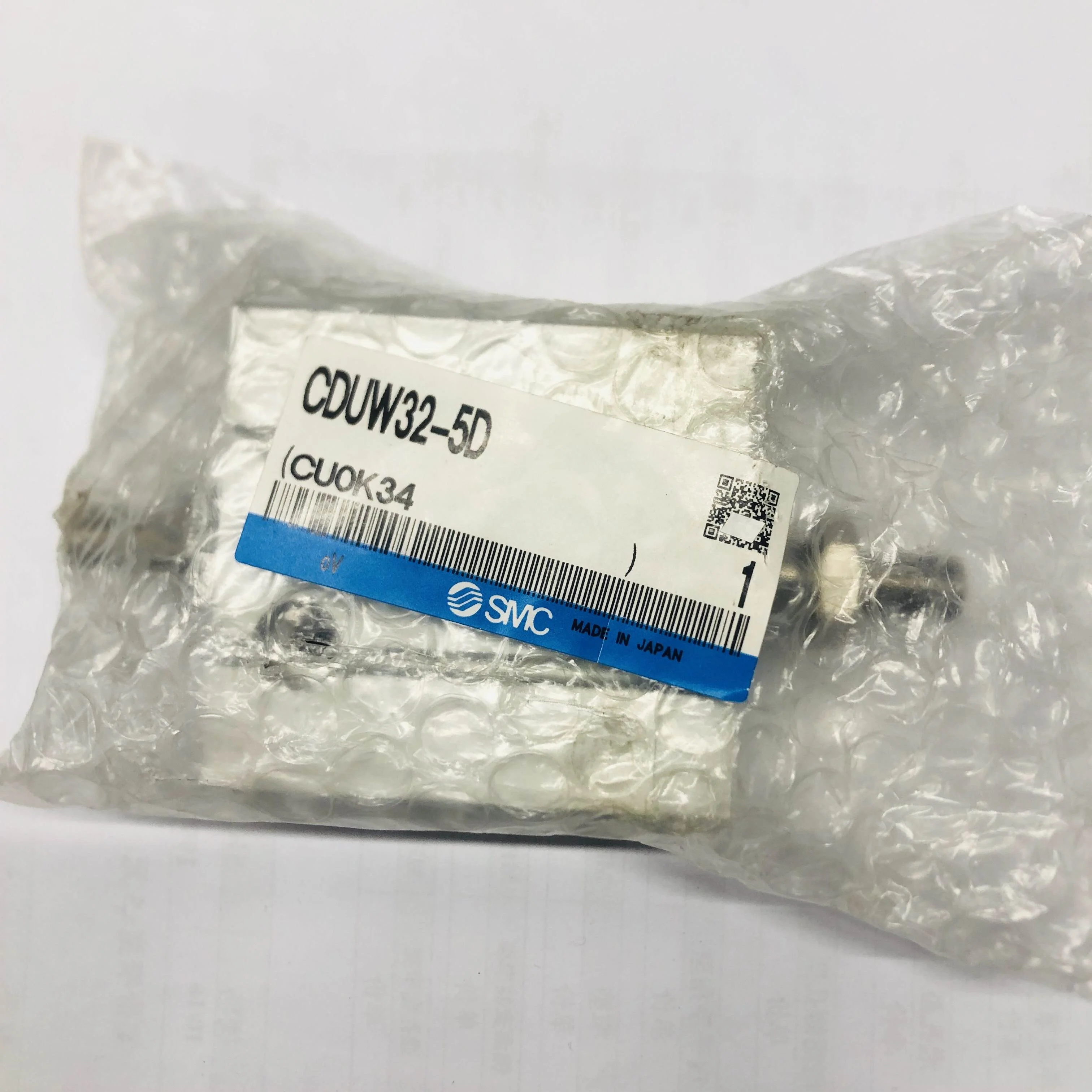 非实价议价议价全新原装气缸CDUW32-5D，假一罚十 现货非实价议价