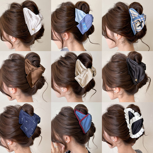 缎面赫本三角抓夹发饰