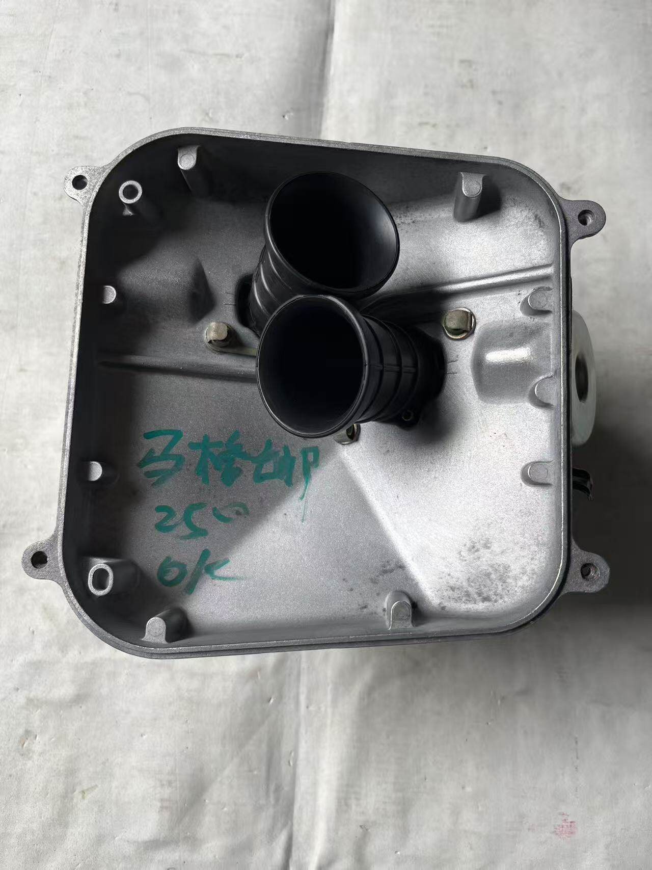 本田玛格纳250化油器总成 原装化油器