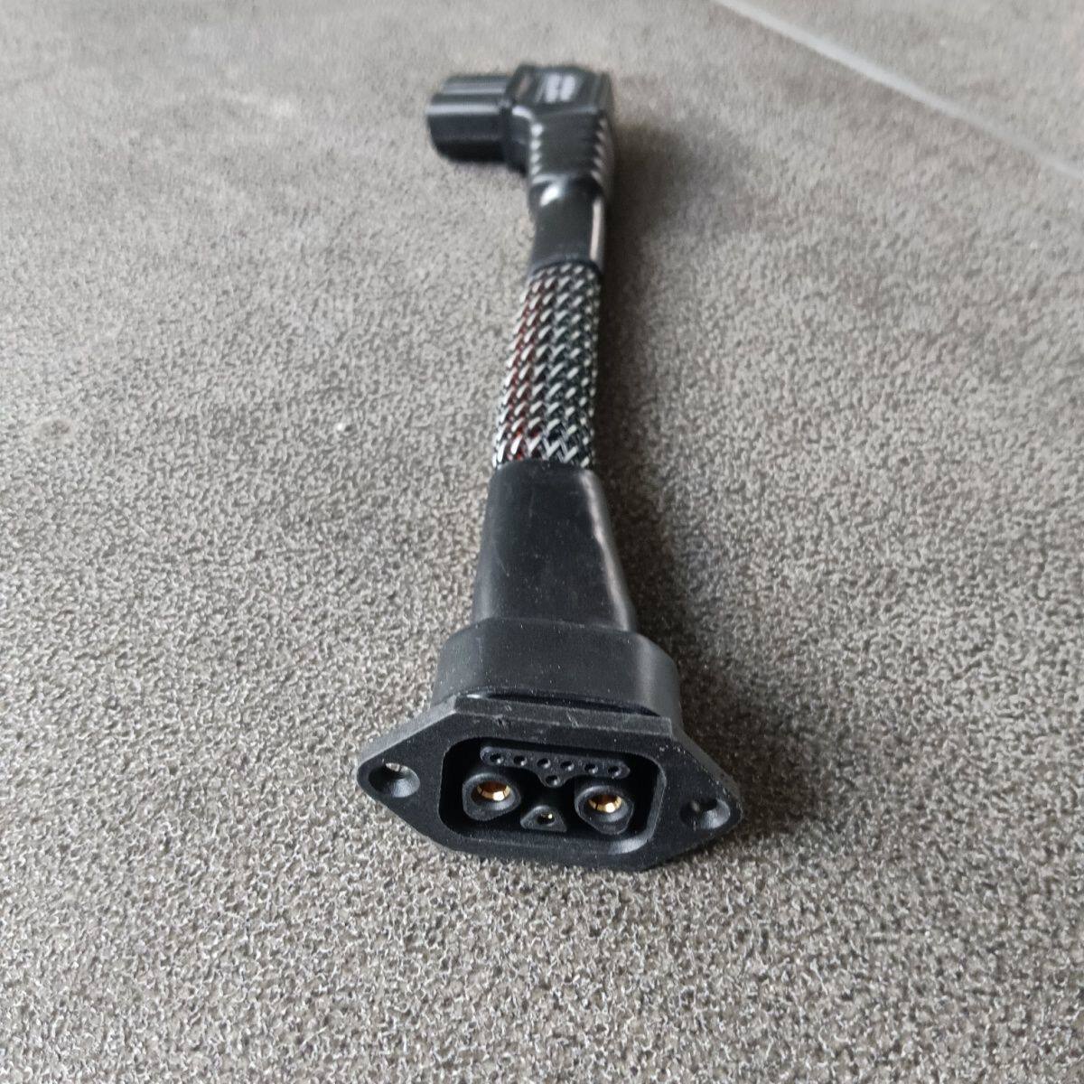 10平新国标电动车雅迪插座充电器转换线2+8锂电换电品字通用插头