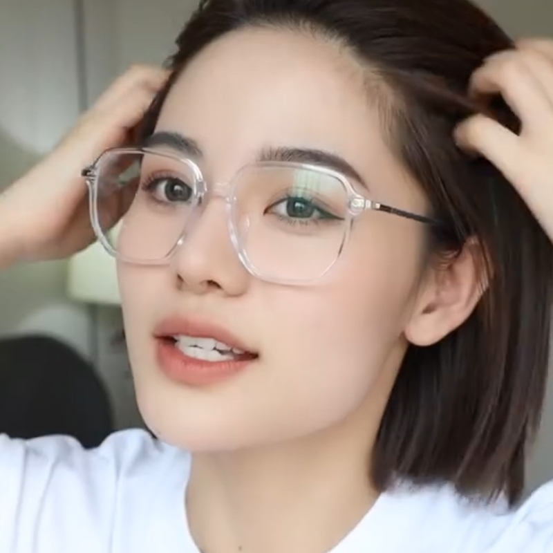小红书透明近视眼镜显瘦素颜女男