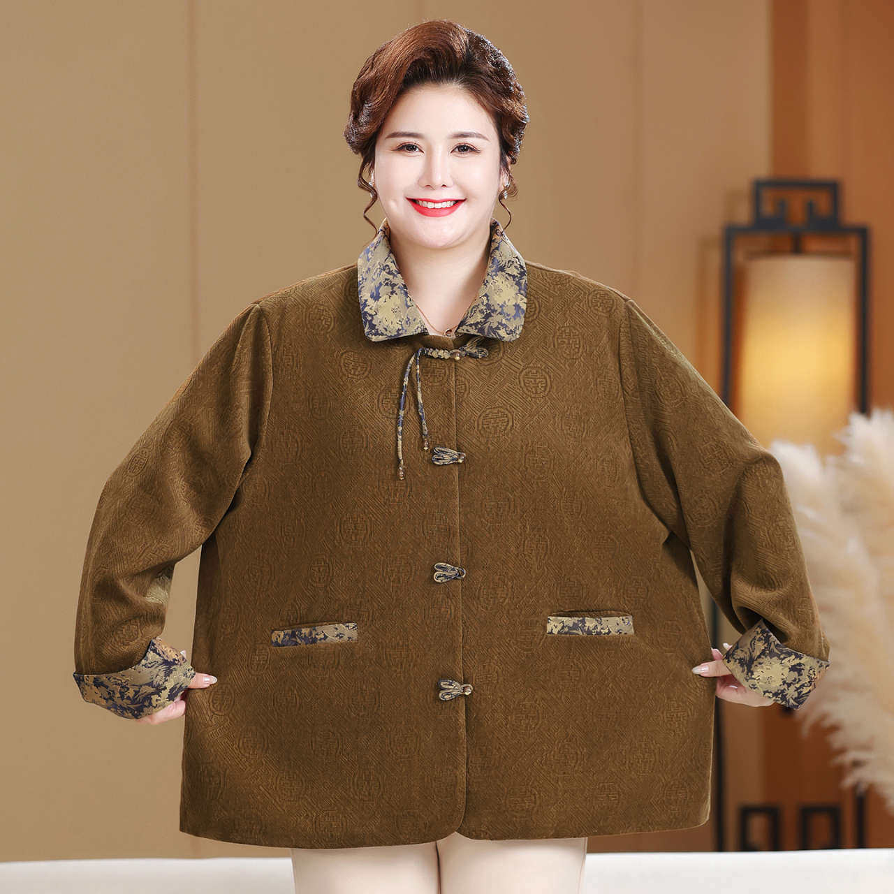 国风中老年妈妈秋装外套女士加肥特大码上衣服胖妈妈春秋夹克奶奶