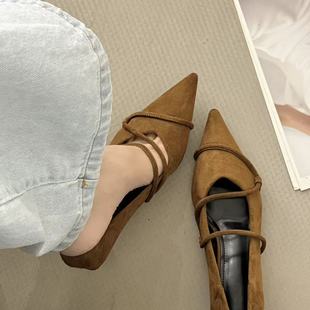 复古绒面尖头低跟女单鞋小香风时尚百搭配裙子高跟鞋春季浅口女鞋