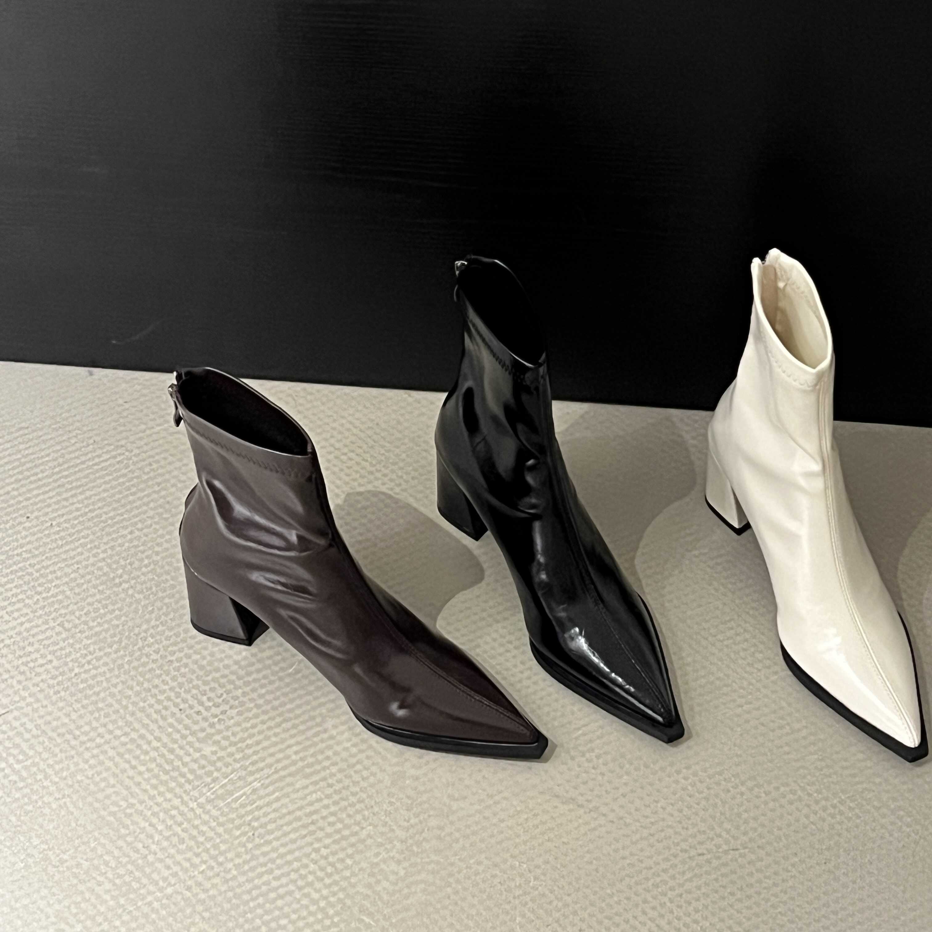 中跟后拉链新品软皮马丁靴慢西西