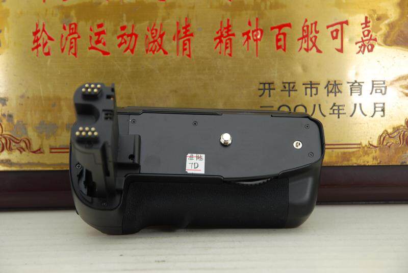 Meike 美科 MK-7D 手柄 竖拍电池盒 适用于 佳能 7D 单反相机