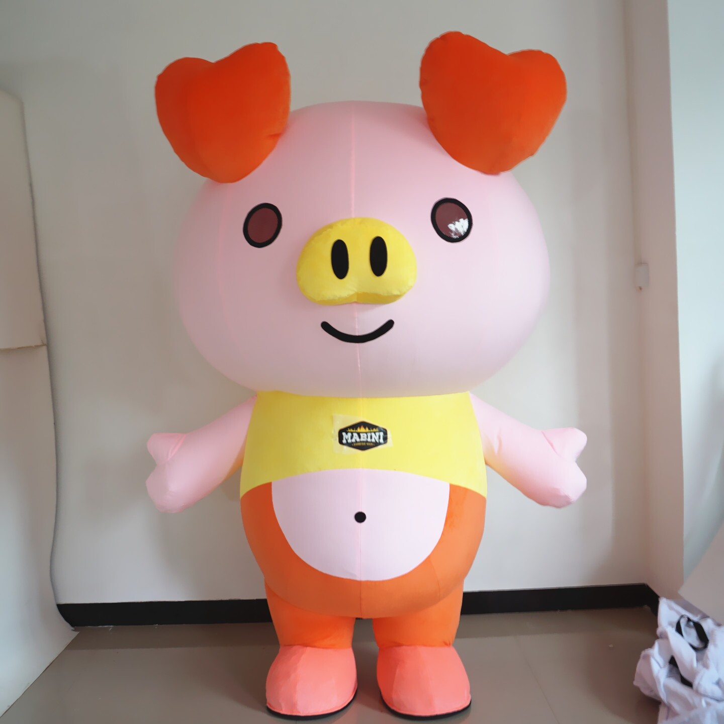 定制幼儿园吉祥物充气模爱心小猪表演卡通人偶动漫道具布偶衣服装