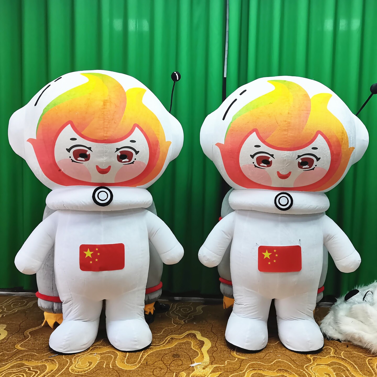 定制充气模太空人火箭机器人活动表演卡通人偶行走道具布偶衣服装图片