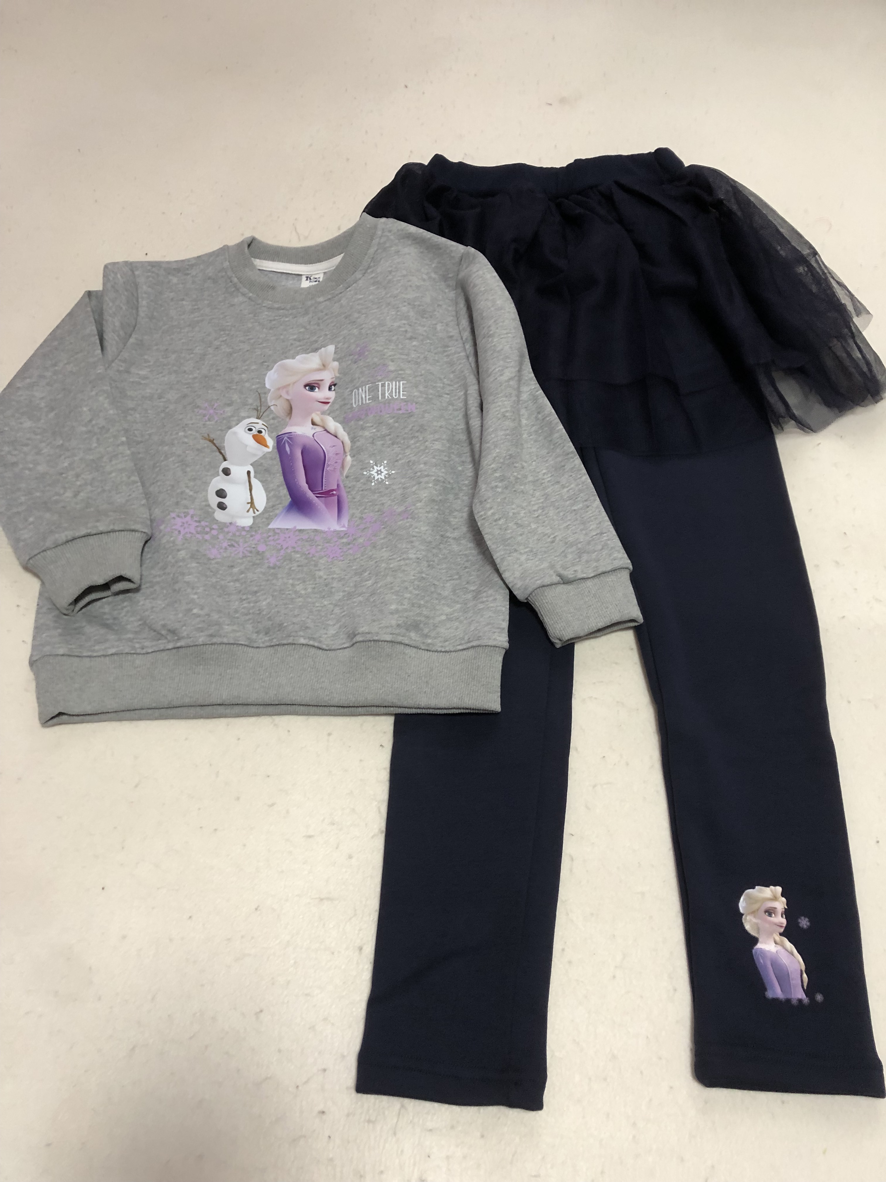春秋女童纯棉卡通公主卫衣
