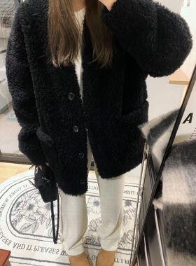 皮草V领羊羔毛外套女秋冬季毛毛大衣羊羔绒皮毛一体设计感慵懒风