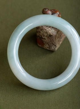 泼墨。天然A货翡翠莹润翡翠正圈圆 玉镯/手镯  内径56MM（ 原3980