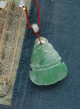 泼墨。天然飘绿A货翡翠     精雕花片玉佩吊坠  （ 原2千5