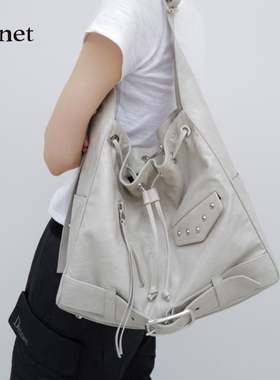 Deinet韩国小众设计师品牌机车抽绳大容量休闲时尚斜挎包单肩女包