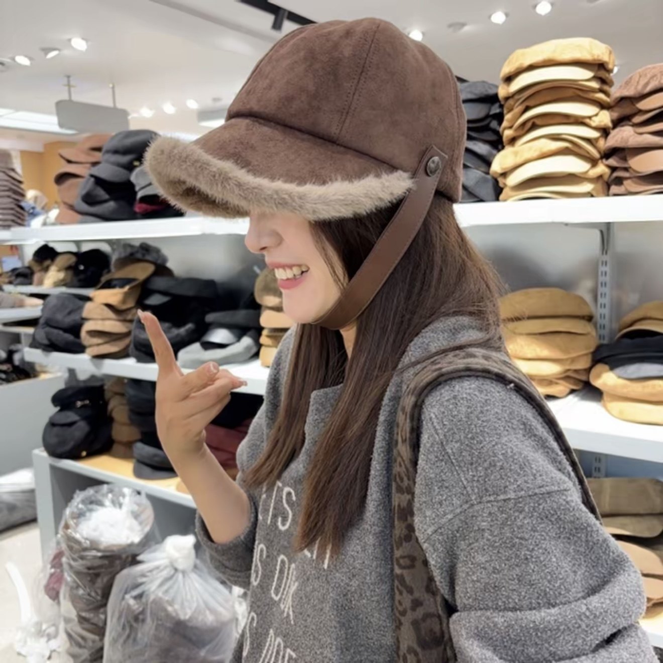 加绒加厚百搭绑绳时尚鸭舌渔夫帽
