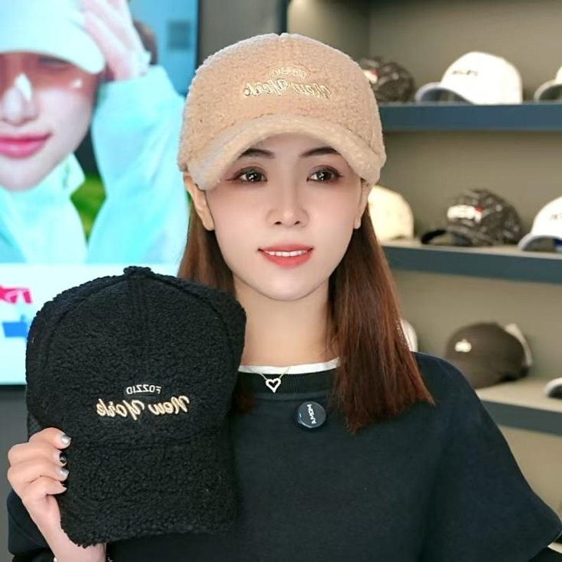 2025新款毛绒刺绣字母棒球帽秋冬季款保暖护耳大头围时尚鸭舌帽子