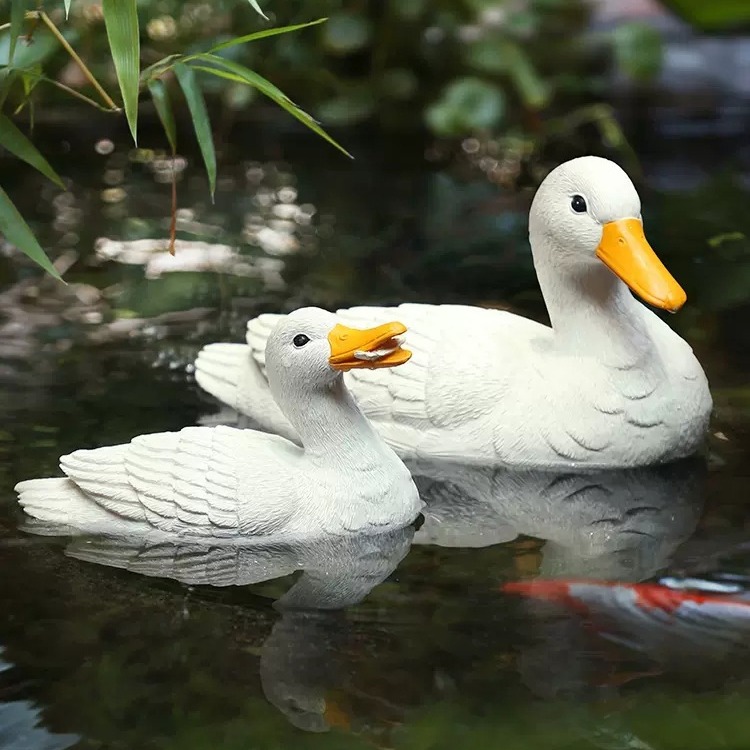 花园户外浮水鸭子摆件