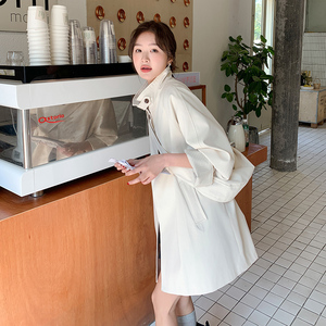 休闲风衣外套女春秋2025新款宽松设计感米杏色大衣高级感韩剧穿搭