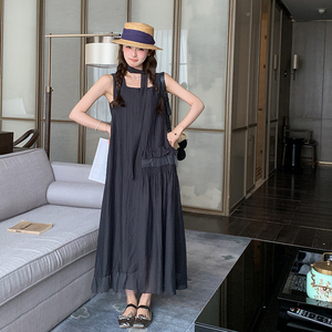 黑色方领无袖背心连衣裙女2025夏季新款飘带木耳边拼接高级感长裙图片