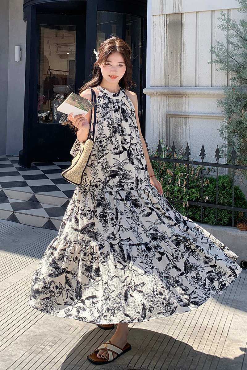 水墨画国风挂脖吊带连衣裙女2025新款夏季独特漂亮海边度假风长裙,女装连衣裙,浙宝289