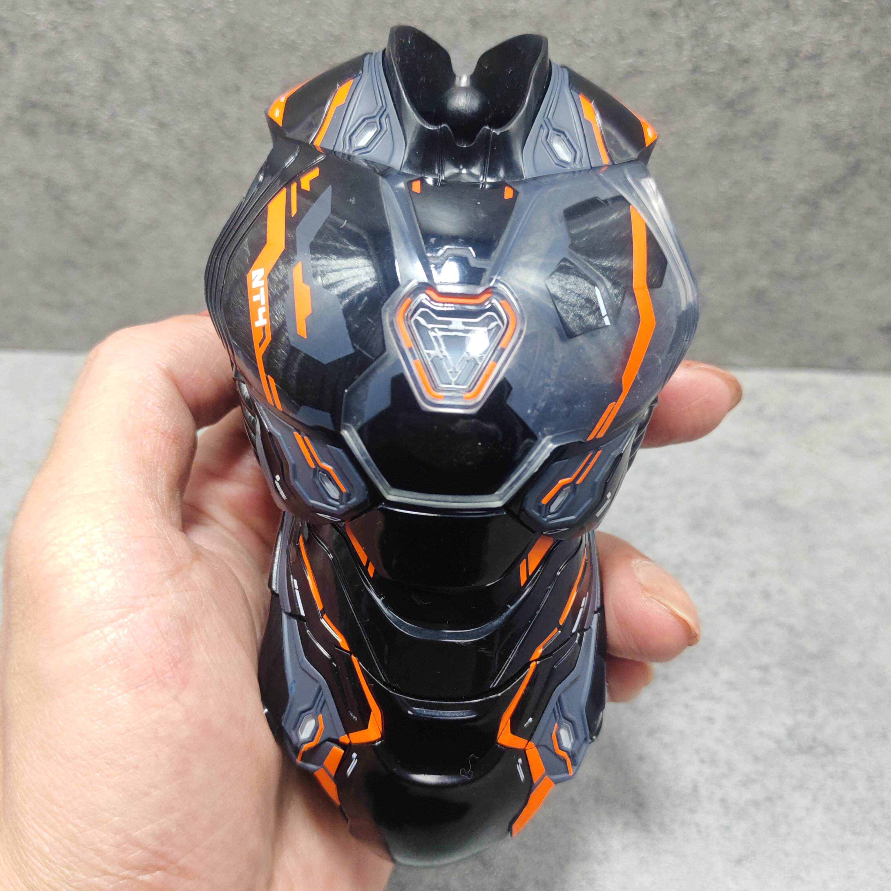HOTTOYS 钢铁侠MK50 光速橙胸部 躯干 主体 HT 1/6兵人 配件 手办图片