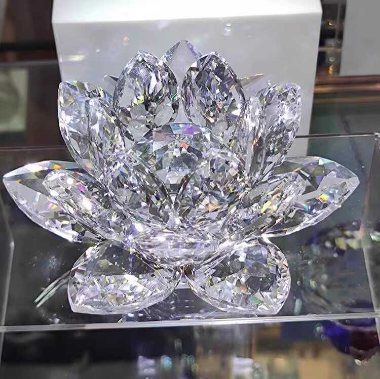 奥地利水晶佛陀莲花如来佛主车摆件平安水晶汽车装饰祝福佛坐金莲