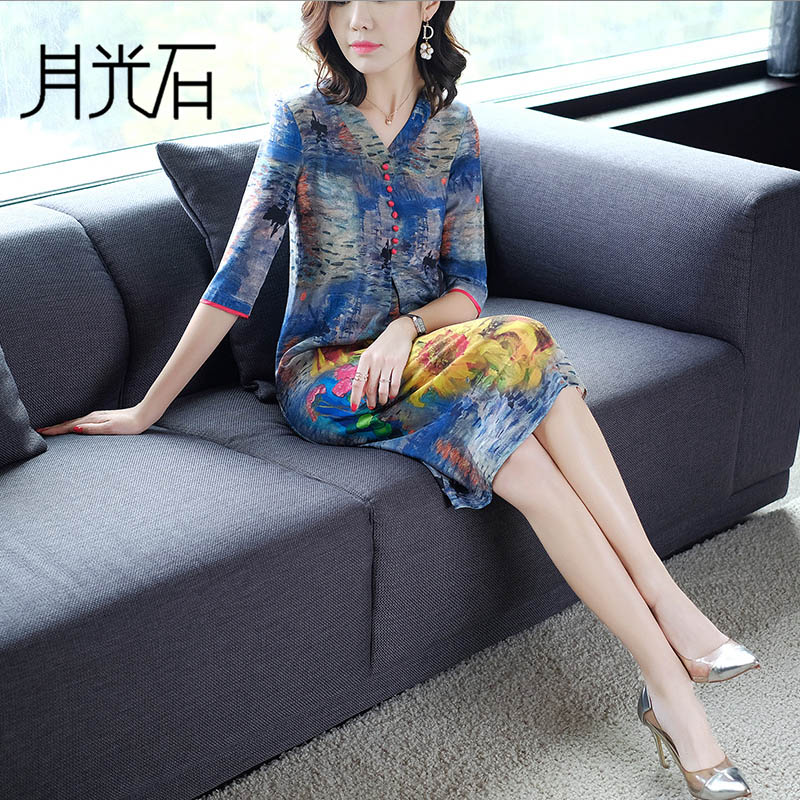 月光石新款女装气质V领中袖桑蚕丝印花A字宽松真丝连衣裙ZR6017